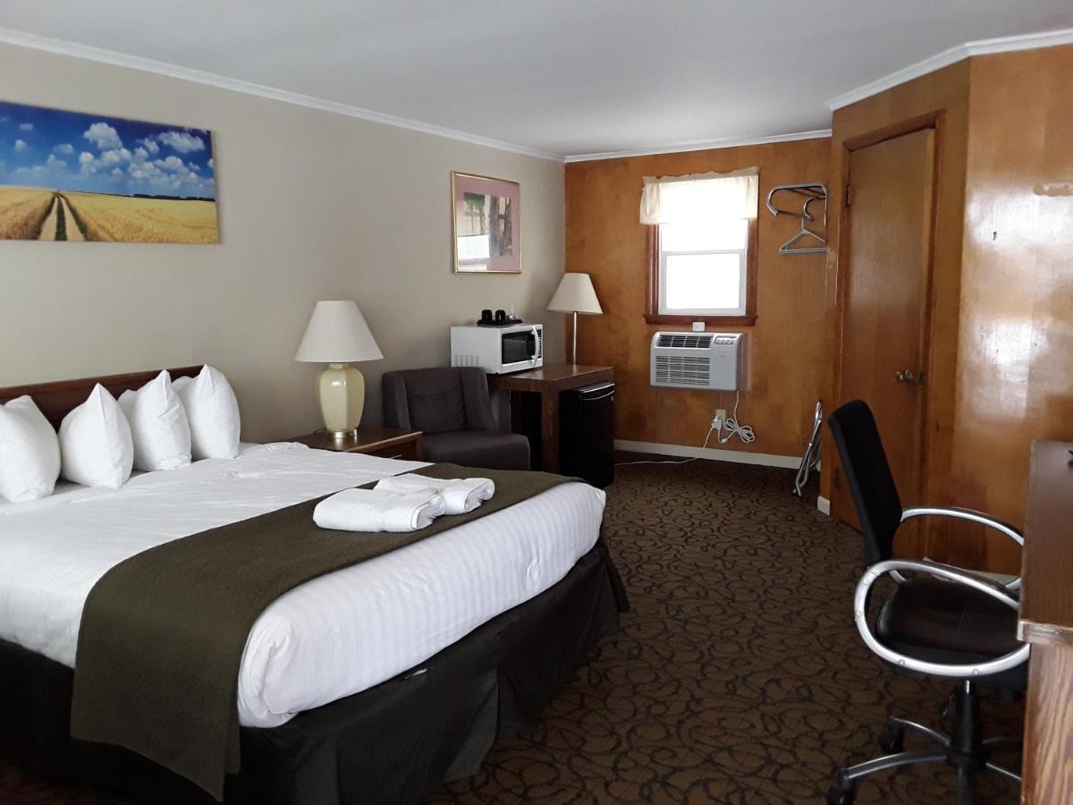 Gladstone Motel Bagian luar foto