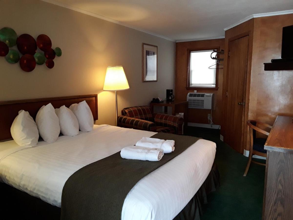 Gladstone Motel Bagian luar foto